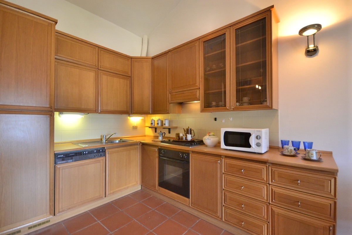 Affitto Appartamenti Como lago di como affitto appartamento in residence con piscina Affitto Appartamenti Como lago di como affitto appartamento in residence con piscina